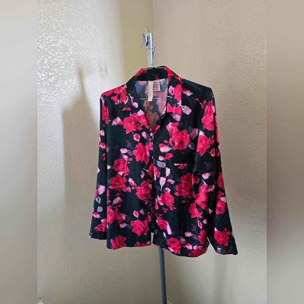 Victoria Secret Lounge Wear New With Tag Button Down Blouse With Pocket